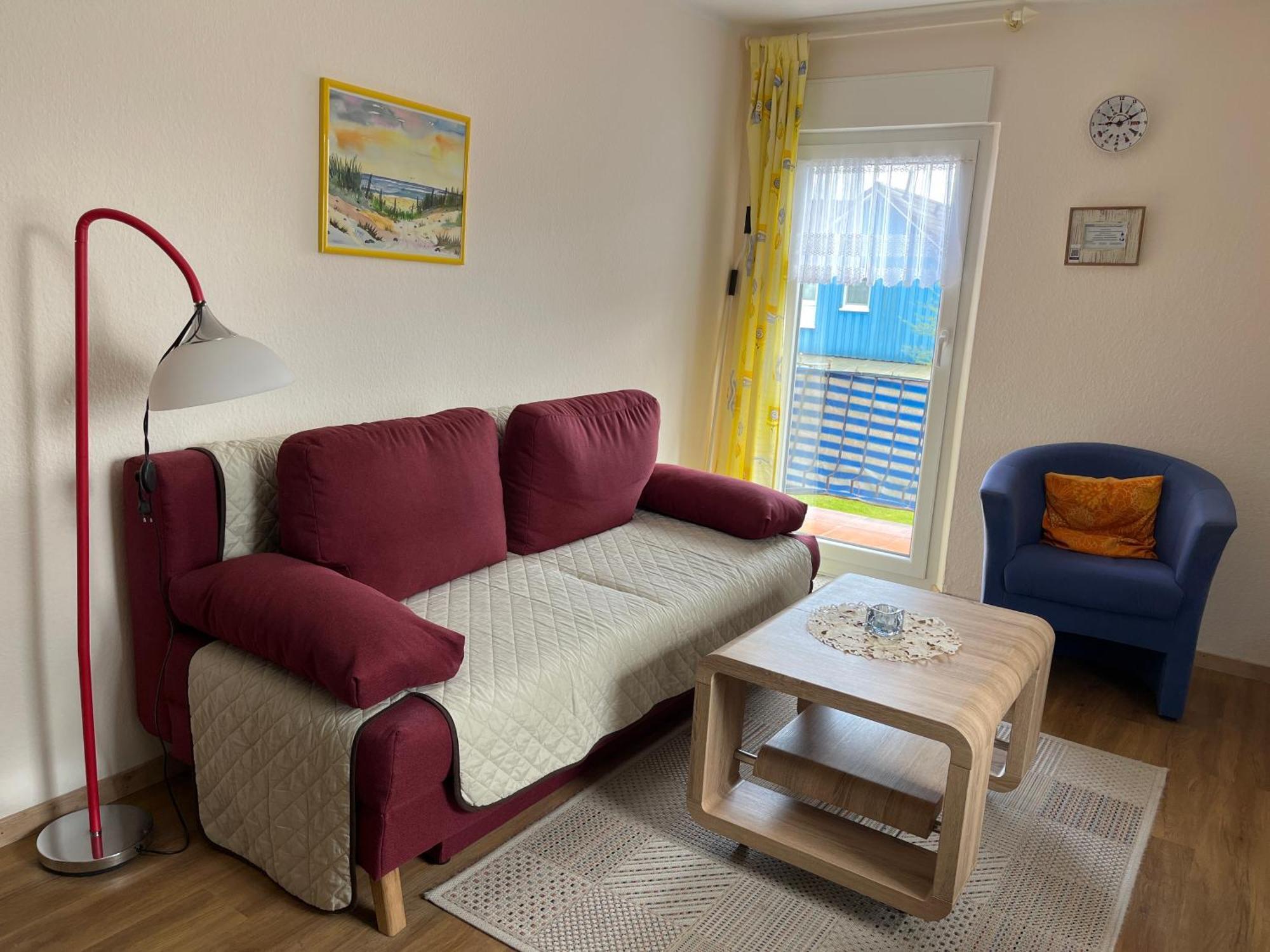 Wohnung 2 Mit Balkon- Haus Annegrete Esens Buitenkant foto